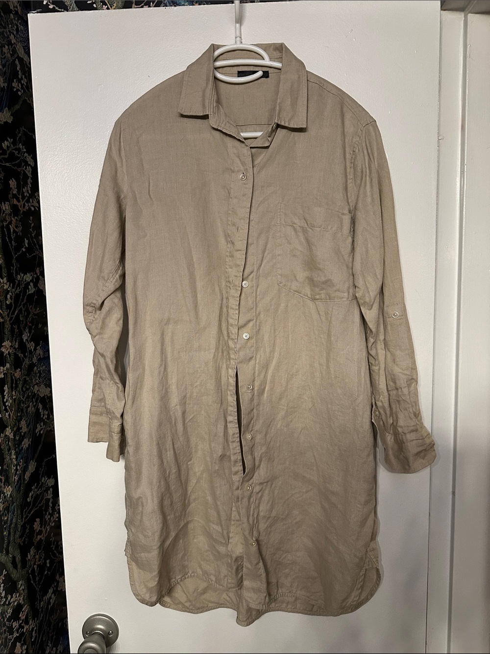 Woman’s Linen Lightweight Long Button-Up Shirt Jacket in Beige